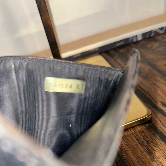 Chanel Black Leather Women's Bag - Picture 8 of 10